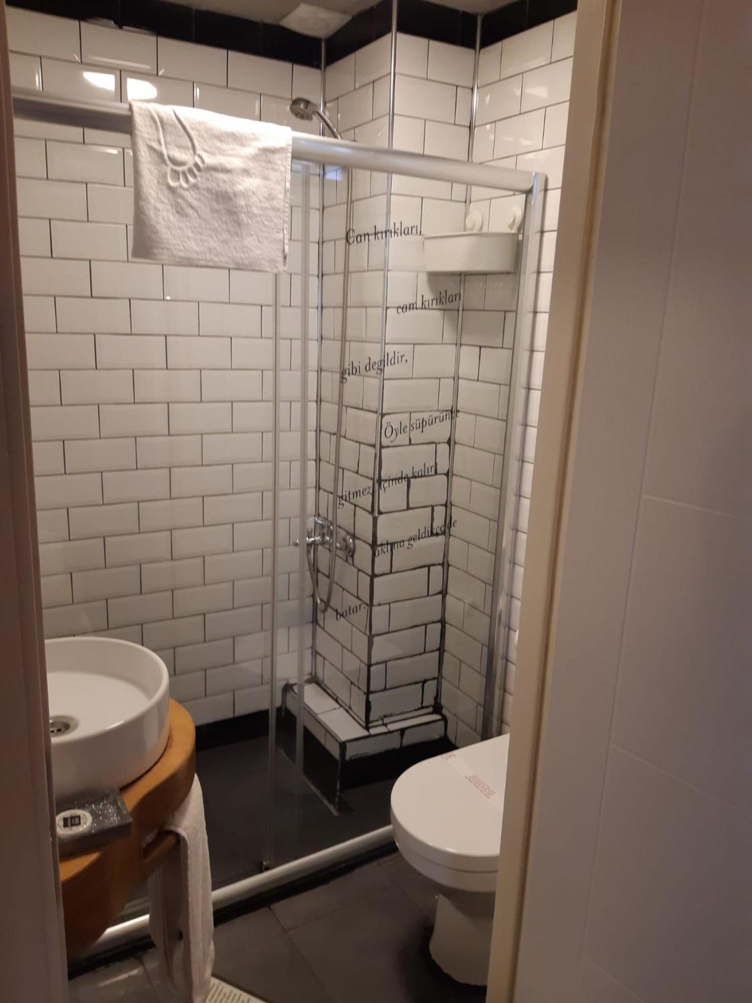 Hot Budget Ortakoy Istanbulská provincie Pokoj fotografie